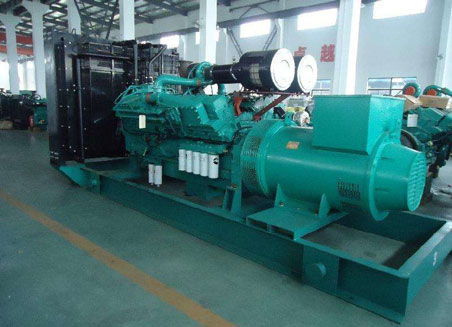 千家镇800kw康明斯柴油发电机组图片 千家镇800kw康明斯柴油发电机组图片
